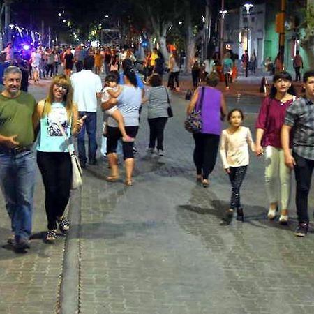 شقة Apartamento En Calle Aristides Zona Restaurantes Y Bares En Capital ميندوزا المظهر الخارجي الصورة